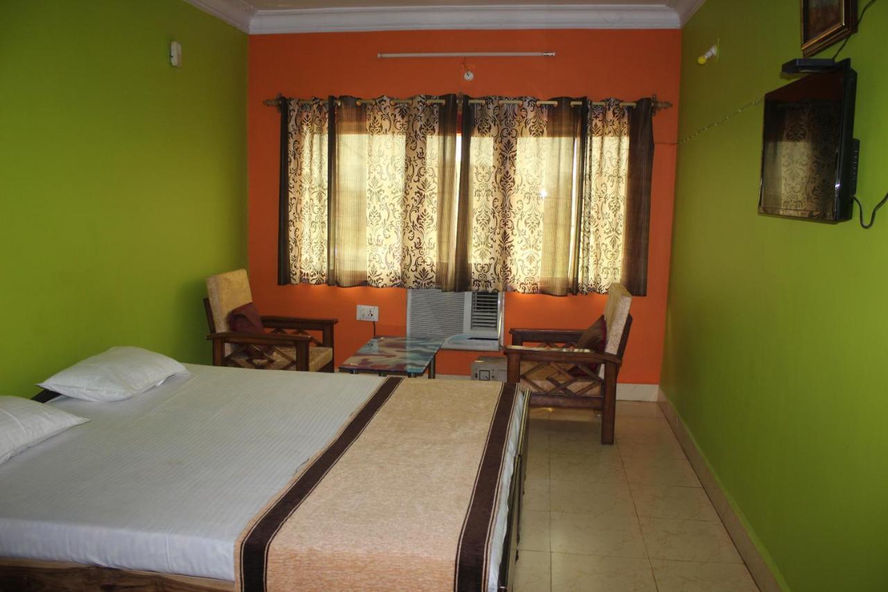 Hotel Lake Queen Rambha Luaran gambar