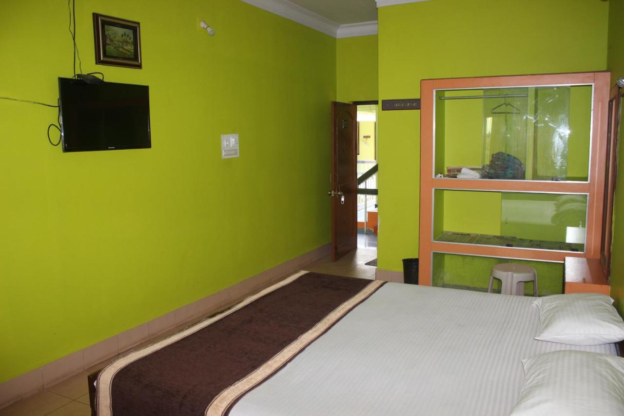 Hotel Lake Queen Rambha Luaran gambar