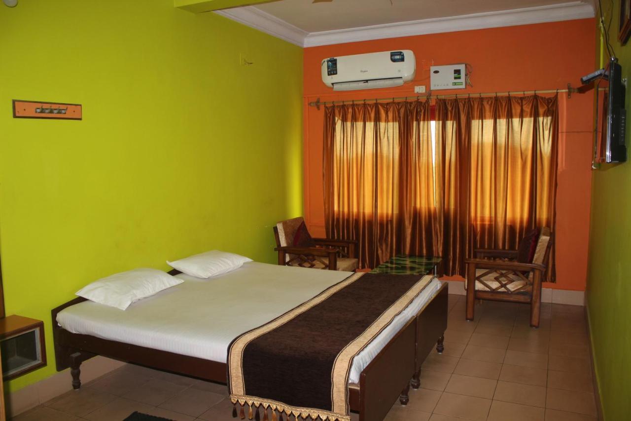 Hotel Lake Queen Rambha Luaran gambar