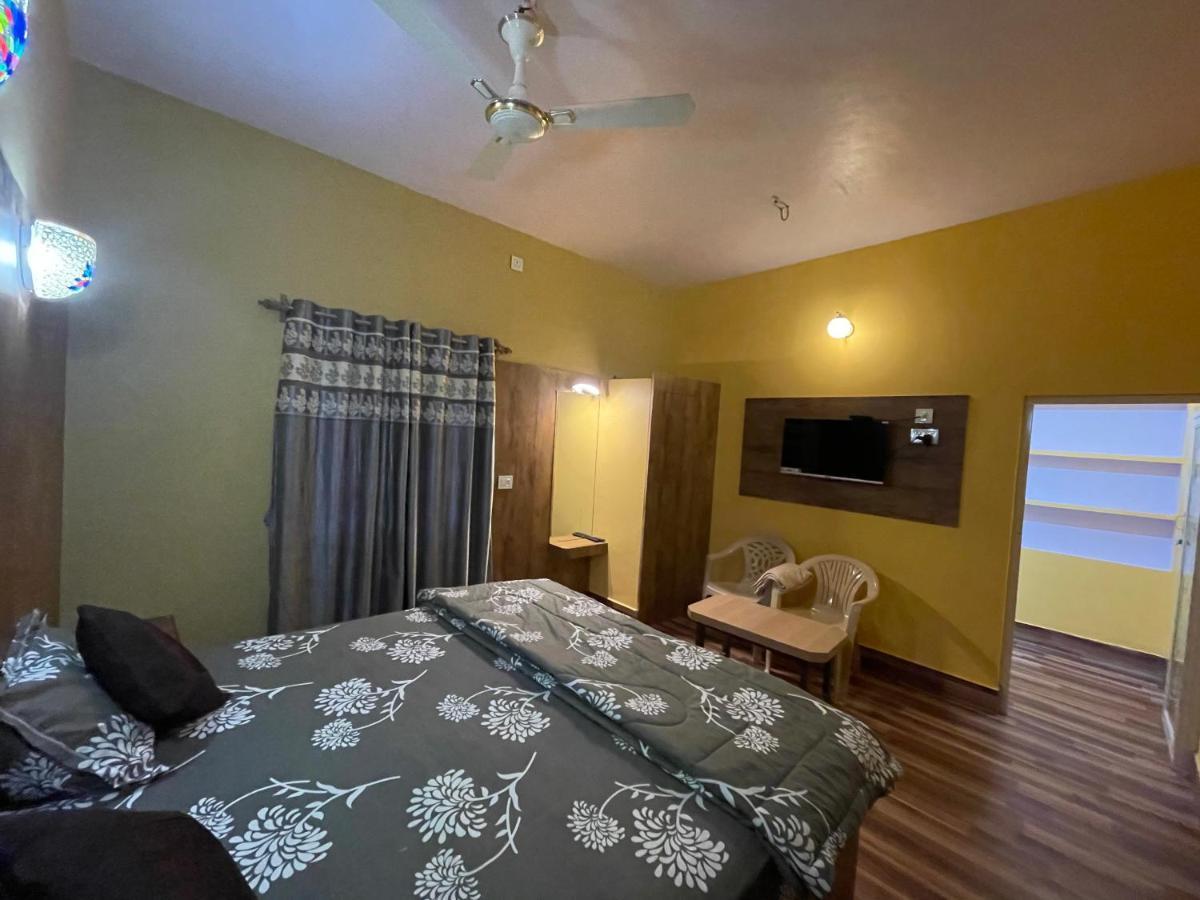 Hotel Lake Queen Rambha Luaran gambar